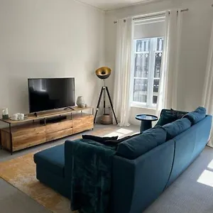  Apartment Modern Within Historic City Walls