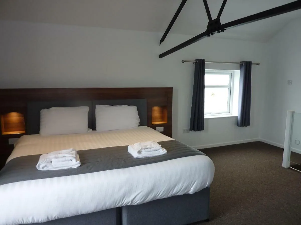 Oakwood Farm Mews Chester 0*,  United Kingdom